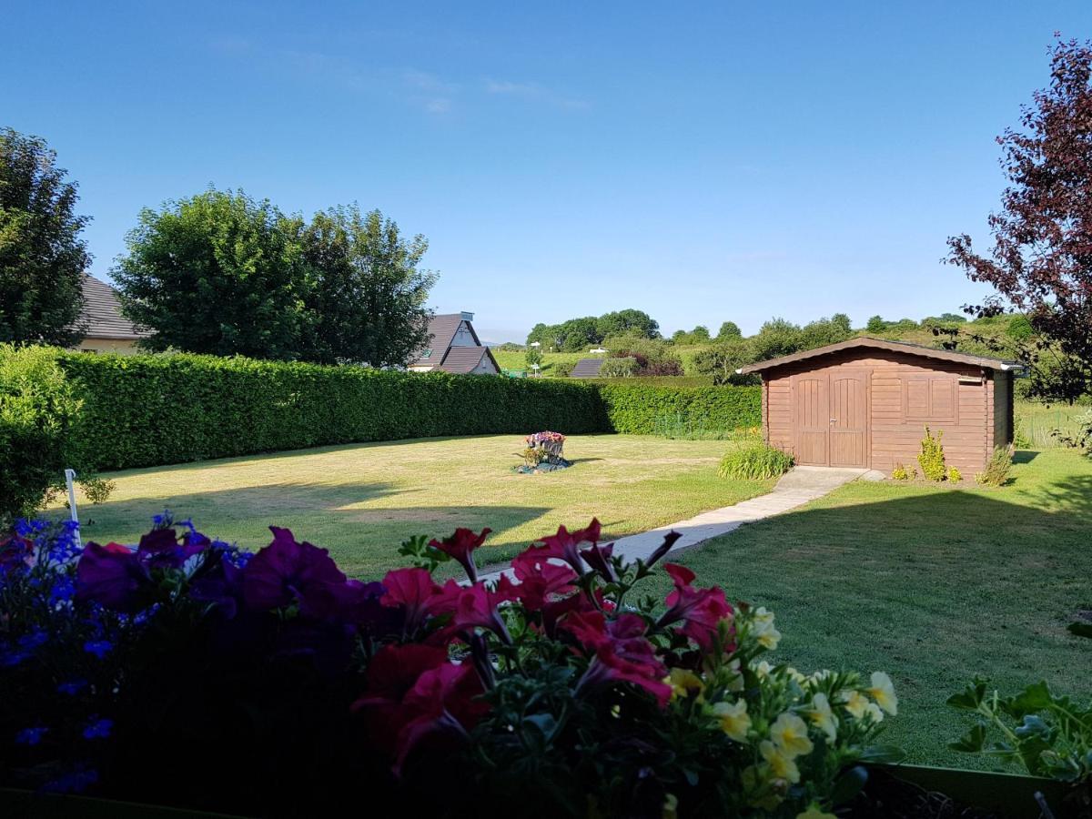 Gite M Et M Nébouzat Exterior photo